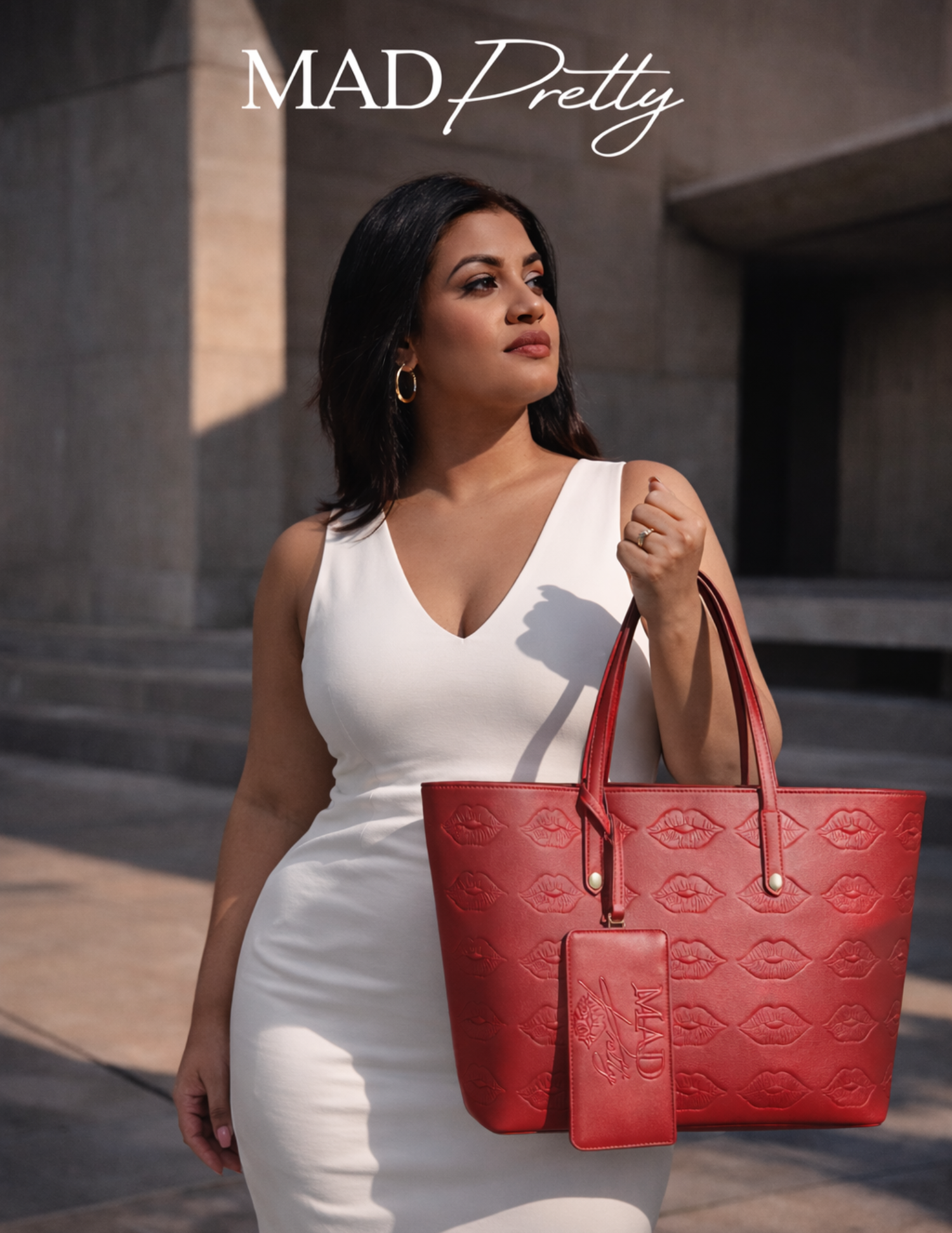 Signature Carryall Tote